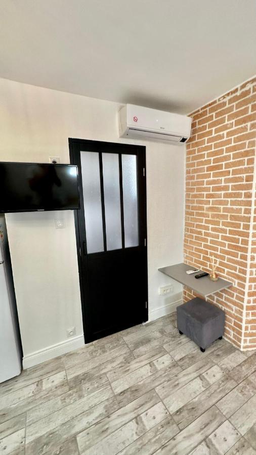Lion'S Room - 2 Minute Walk From Palais Des Festivals And Beaches Кан Екстериор снимка